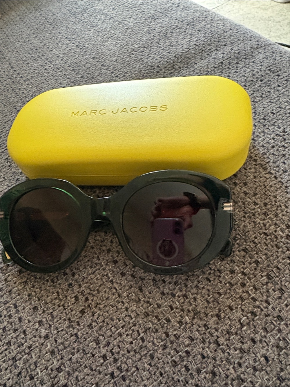 Marc Jacobs Round Sunglasses in Dark Green with Yellow Case